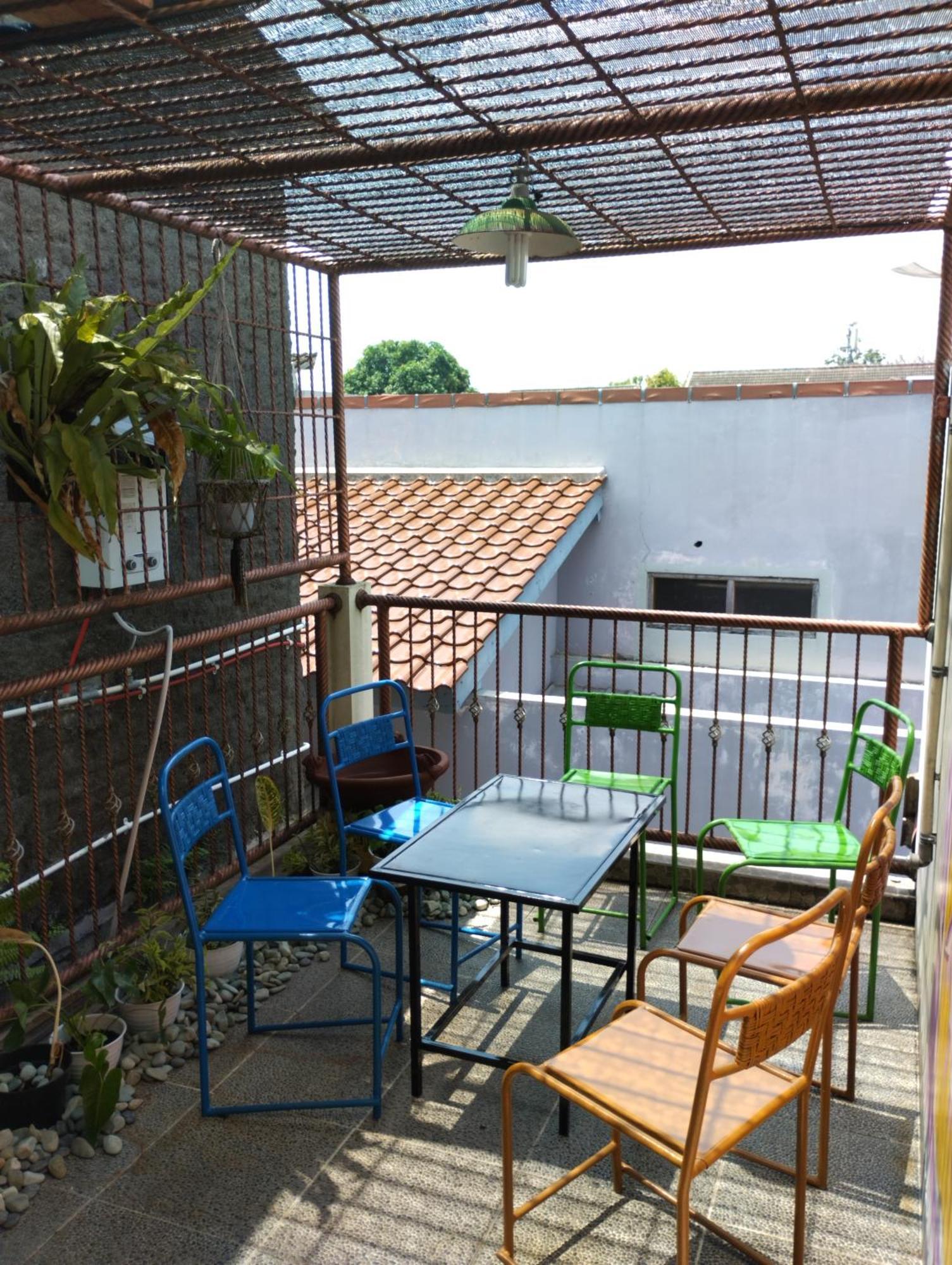 Gorga Hostel Джокьякарта Экстерьер фото